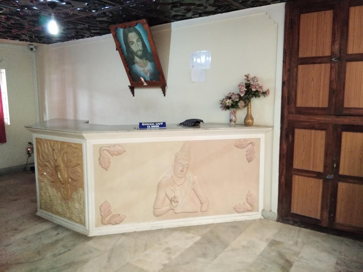 Chakkalakkal Residency Hotell Ambalavayal Exteriör bild